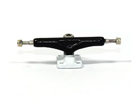 Ytrucks - B & W X4 32mm