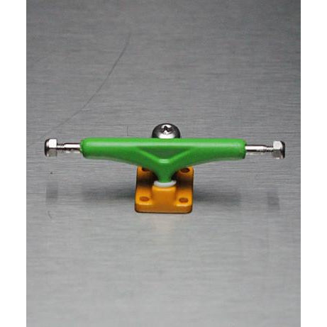 Ytrucks - Flaked X4 32mm