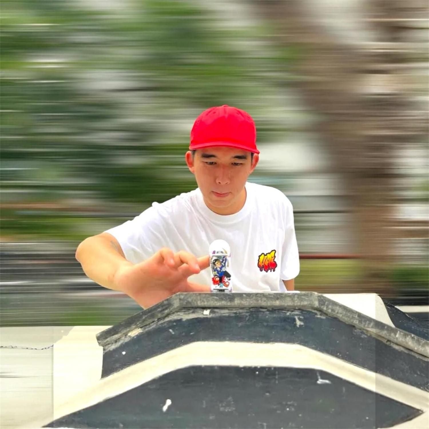 UAG - PRO COMPLETE - Stanley ''CRUNKY’’ Toledo PRO SIGNATURE - White