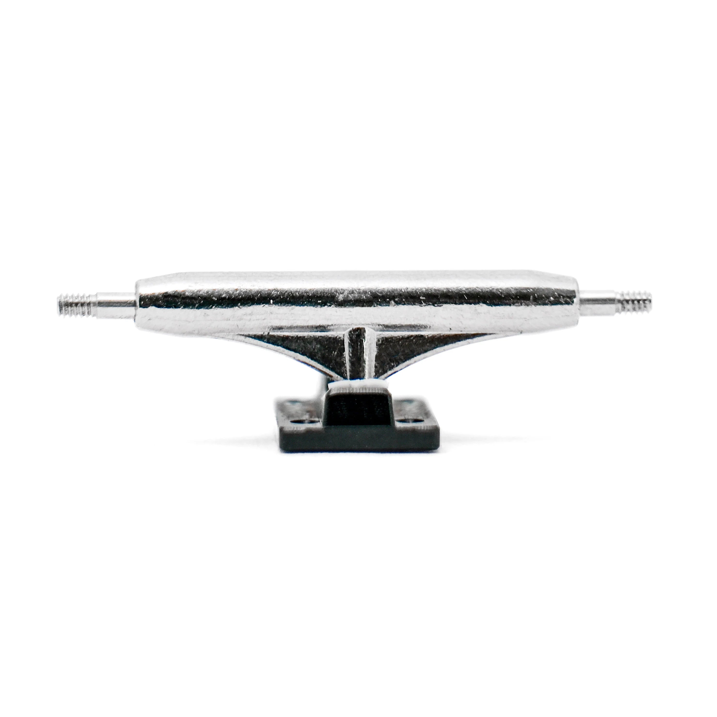 Dynamic Trucks - Black Baseplate 32mm