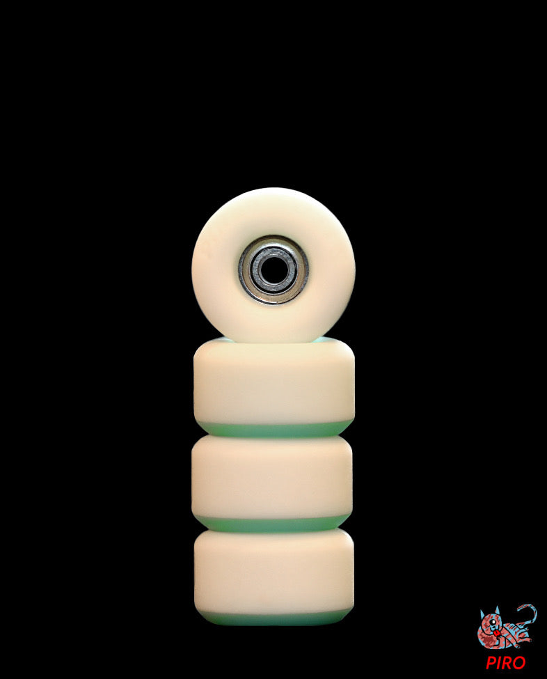 Piro Wheels - Mint/White 65D Performance Wheels (P3)