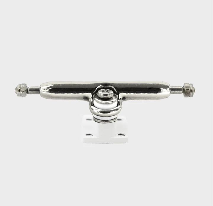 Vortex Trucks - V2 Silver/White 32mm