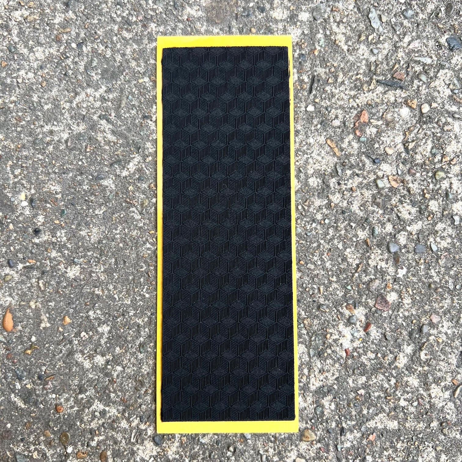 DK FB - 'Cubed' Engraved Foam Tape 4 pack