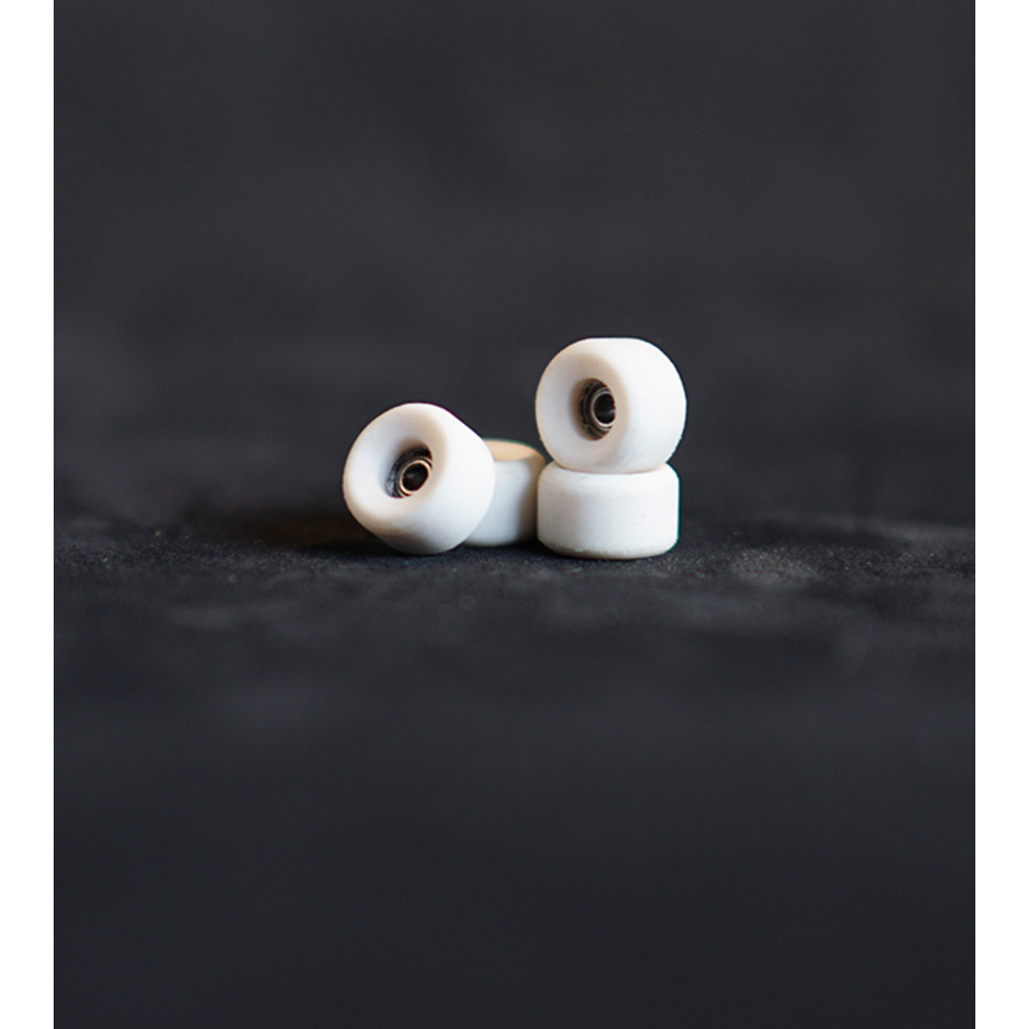 Oak Wheels - RV2V White