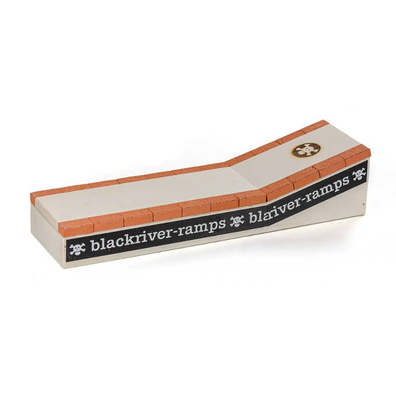 Blackriver ramps - Brick Curb
