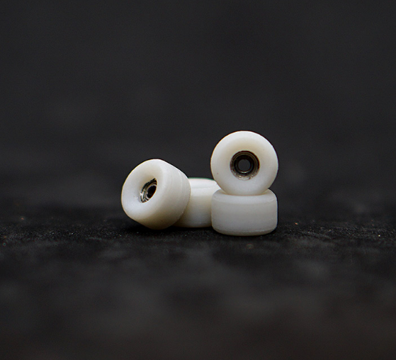 Oak Wheels - RV2V OG White